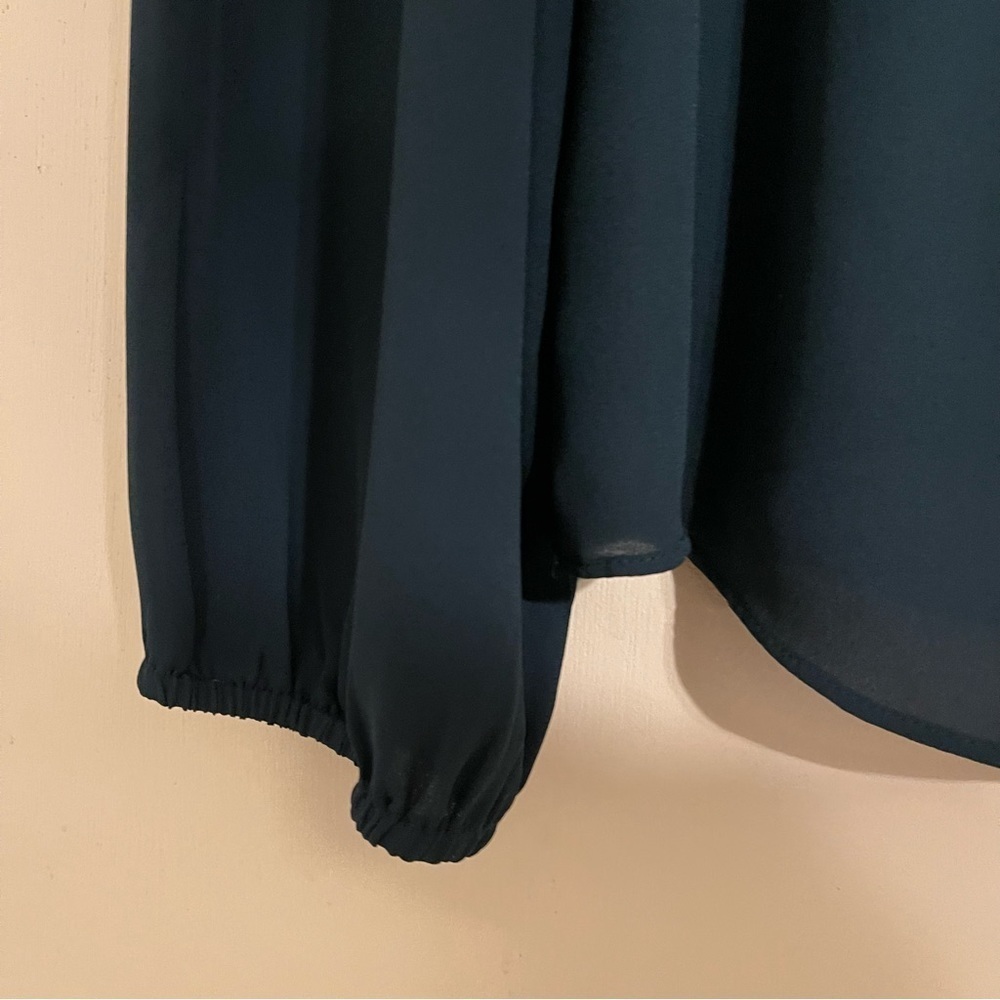 Loft | Mixed Media Ruffle Mock Neck Blouse | L - Picture 4 of 7